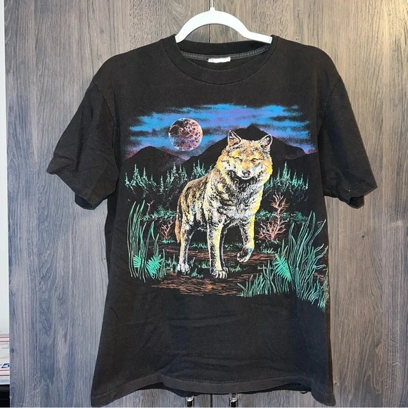 Vintage 90’s Wolf Nature AOP Shirt - Picture 1 of 6